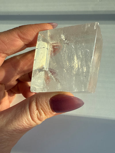 AAA Optical Calcite - Iceland  Spar 19