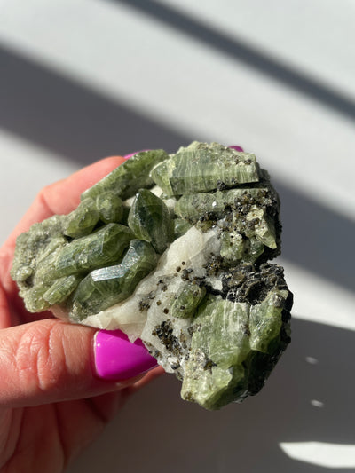 Chromium Diopside in Quartz Matrix 66