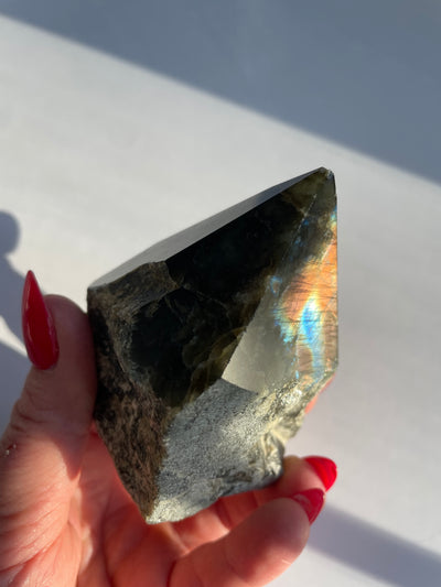 GREEN Labradorite Point 10