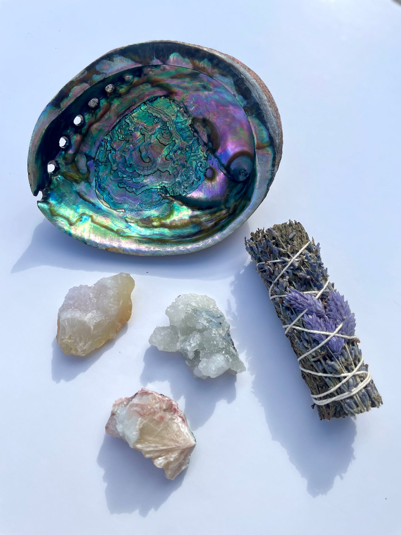 Clearing Set for Energy Balance - Abalone Shell, Juniper Smoke Bundle with Lavender, and Apophyllite Healing Stone