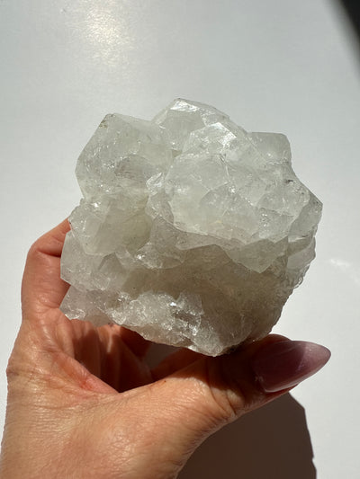 Zeolite Piece 64 - AAA Apophyllite