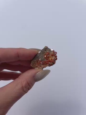 Vanadinite 48