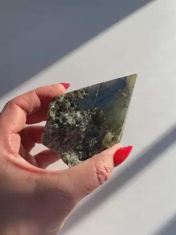 GREEN Labradorite Point 9