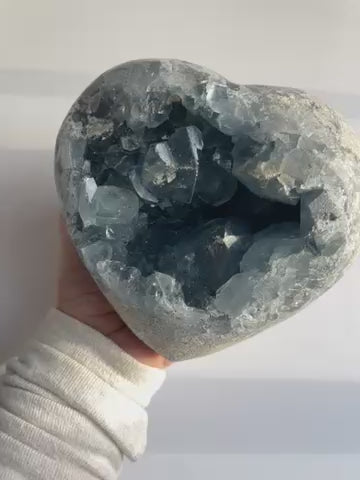 Celestite Heart 7